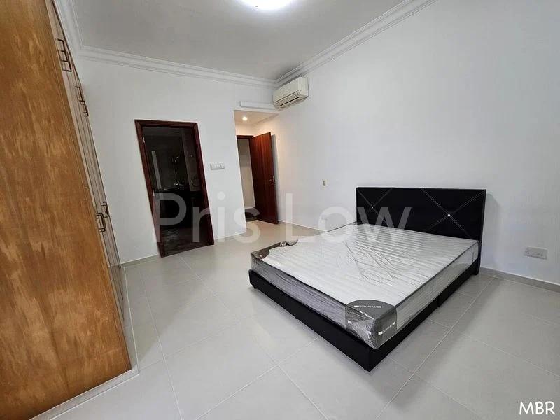 5 Bed Condo for Rent in  The Sterling - Image 3